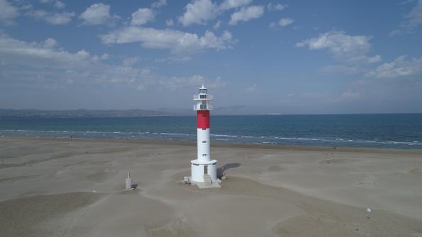 Wandern dem Meer entlang zum Punta del Fangar