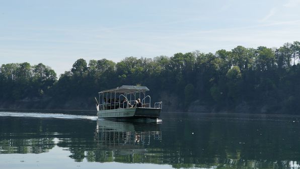 Das Schiff "d'Grandfey", ein solarbetriebenes Boot