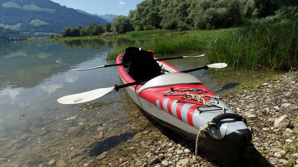 Mit dem Kayak auf dem Greyerzersee