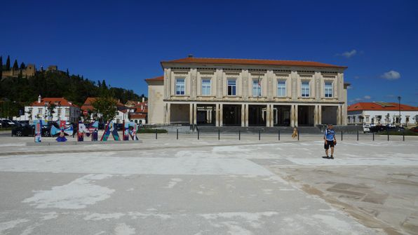 Tomar ist eine portugiesische Stadt 