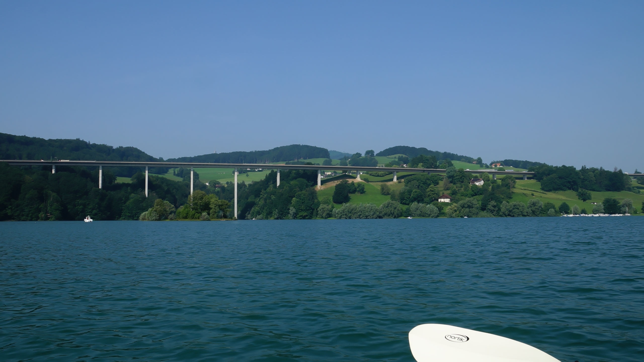 Mit dem Kayak auf dem Greyerzersee