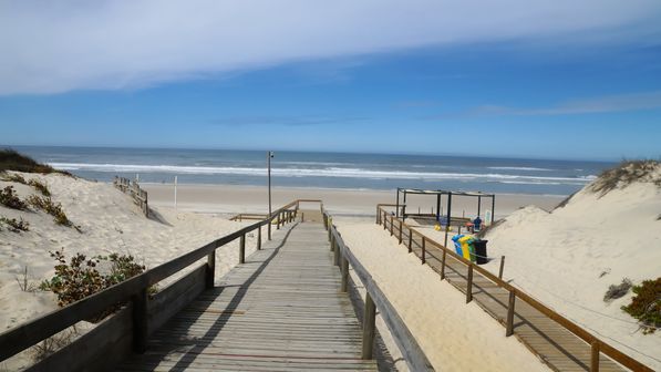 Praia Osso da Baleia