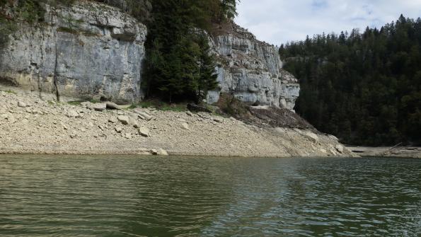 Mit dem Schiff auf dem Doubs