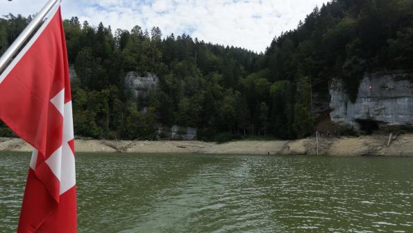 Mit dem Schiff auf dem Doubs